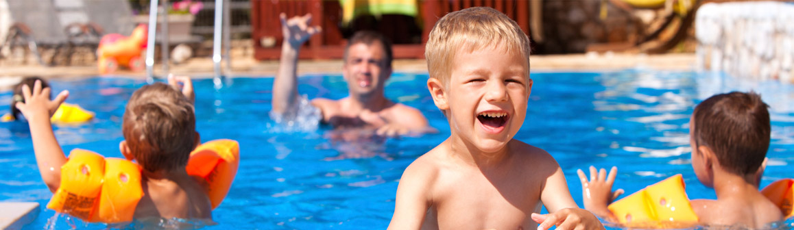 Piscine creusée famille